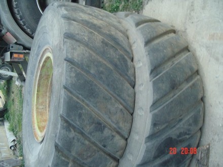 Специални  гуми за фадрома 18 R 25 